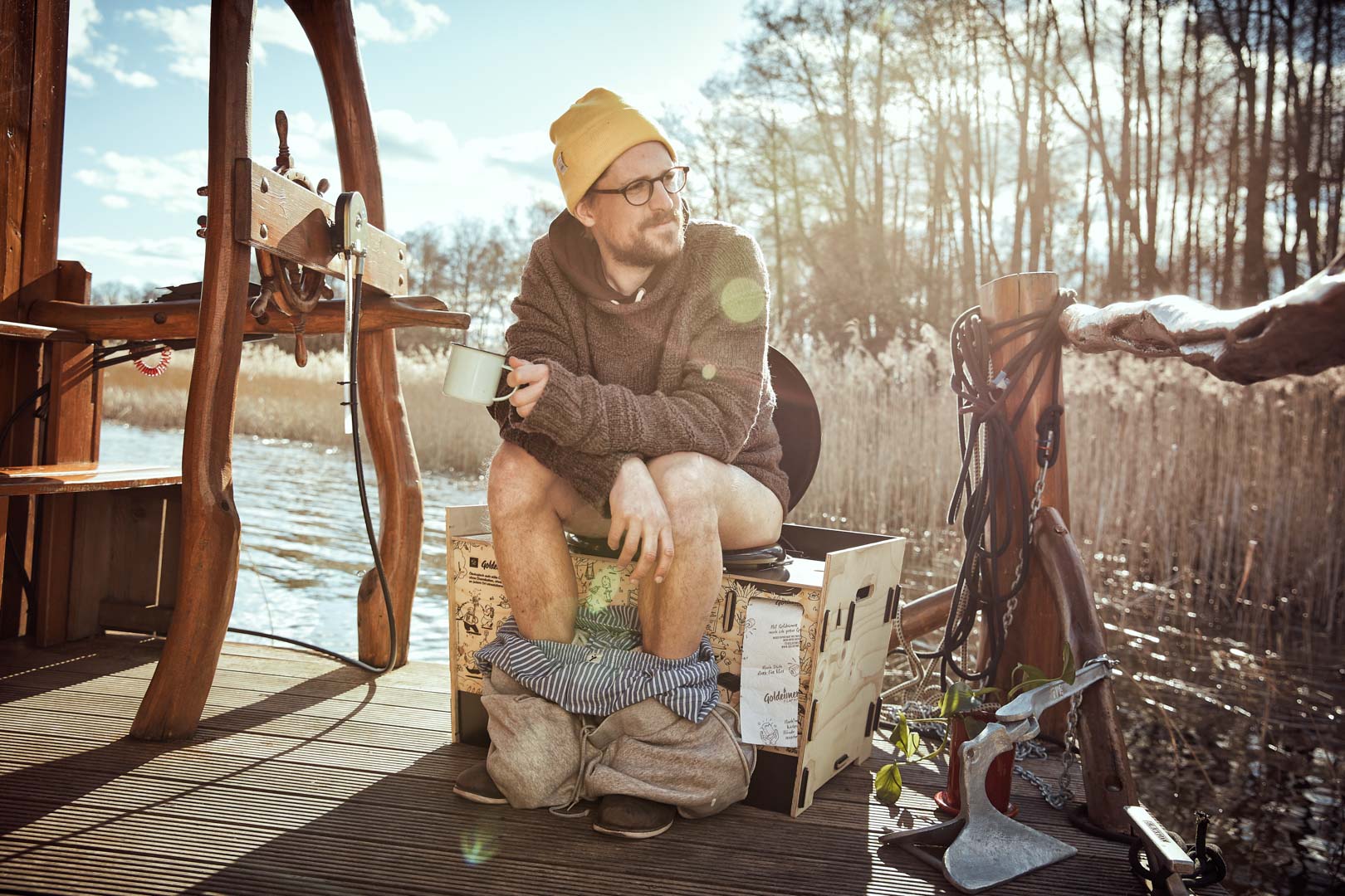 Malte auf Trockentoilette Hausboot