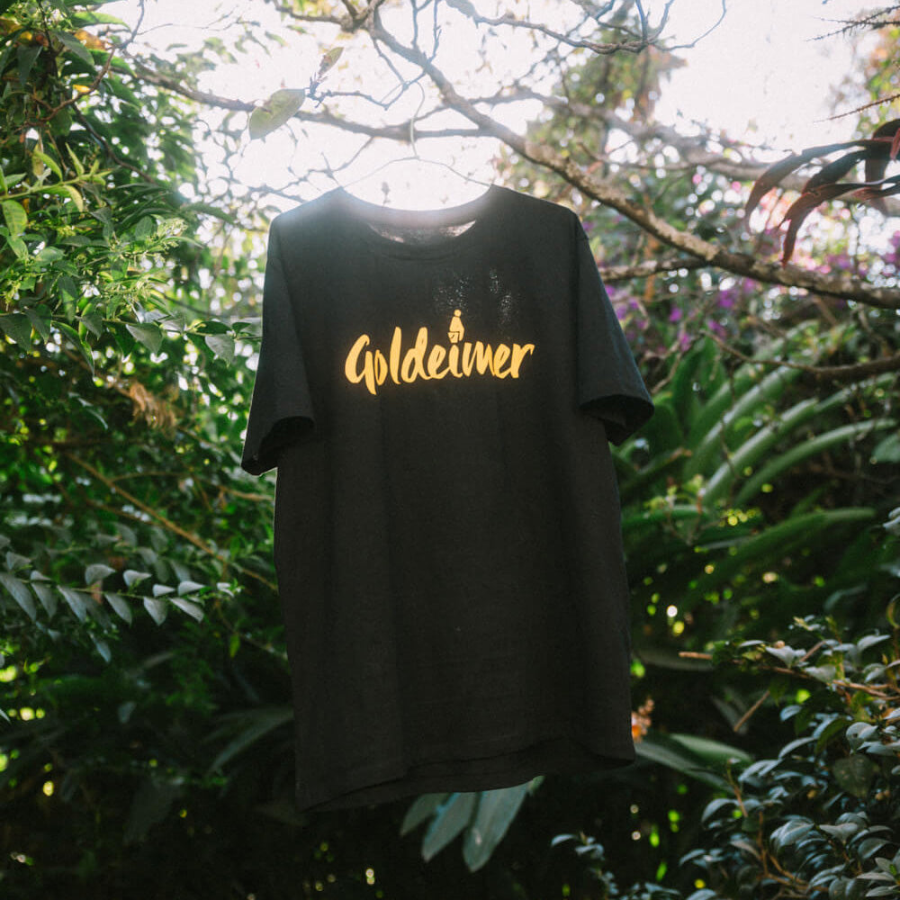 Shirt schwarz Goldeimer Logo